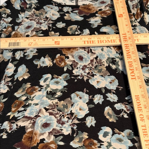 Karen Kane Black Floral Long Sleeve Dress - Picture 6 of 6